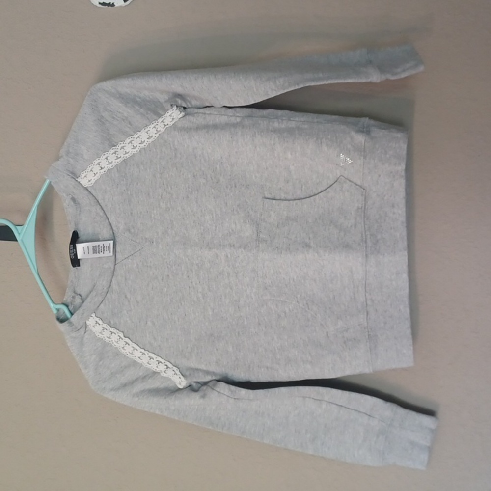 Guess sweater
